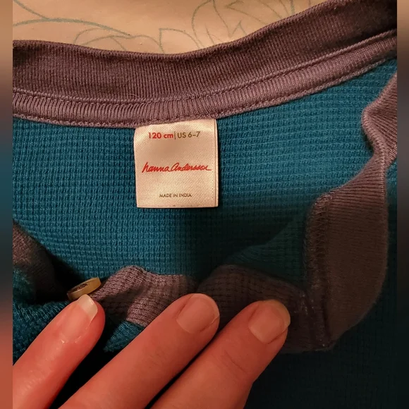 Hanna Andersson long sleeved shirt - Picture 2 of 3